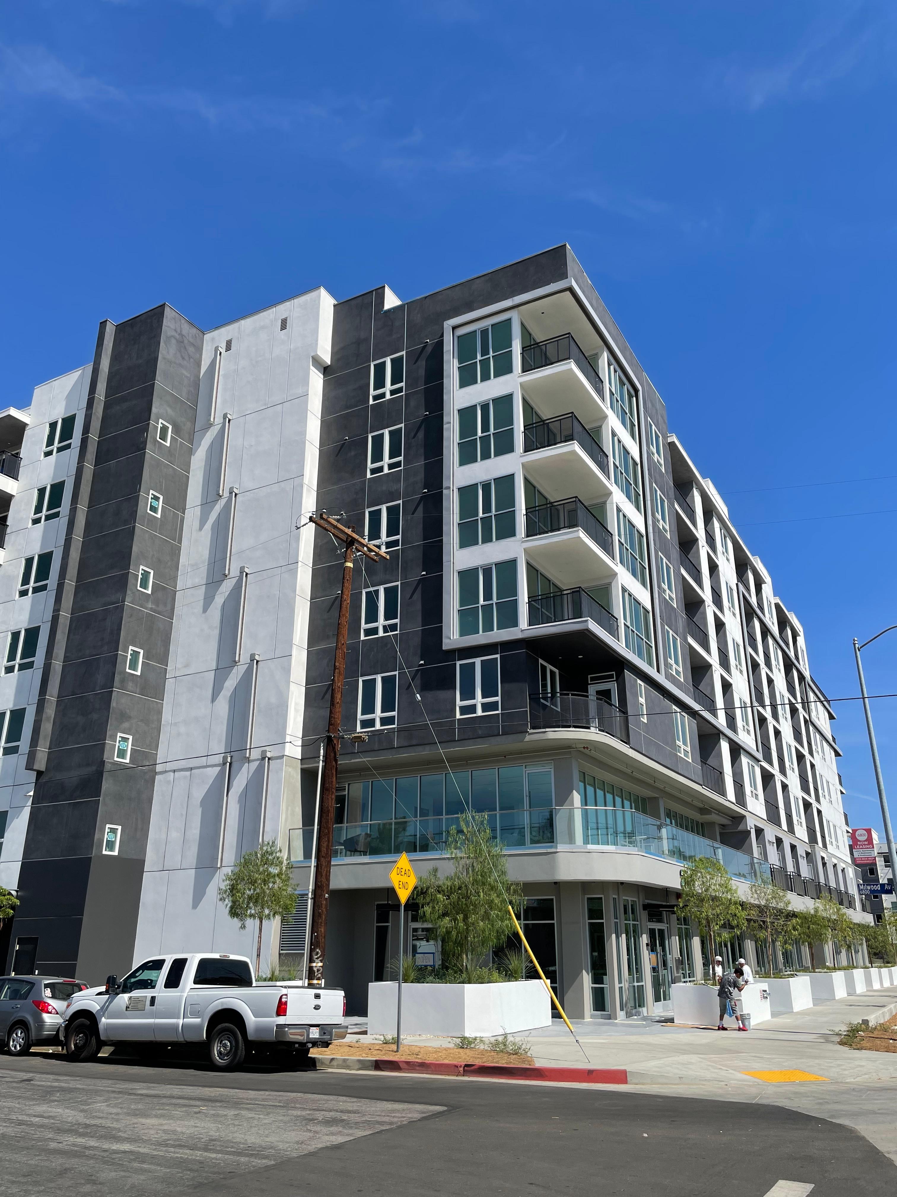Canoga Park Apartments